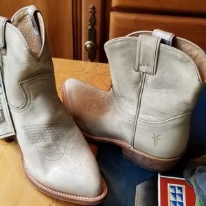 Frye Short Western Boot